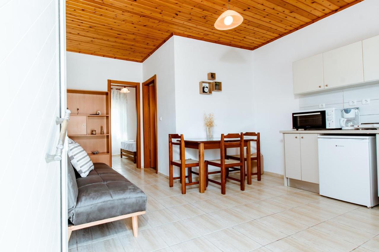 Koulouris Apartments & Studios Kalyves Extérieur photo