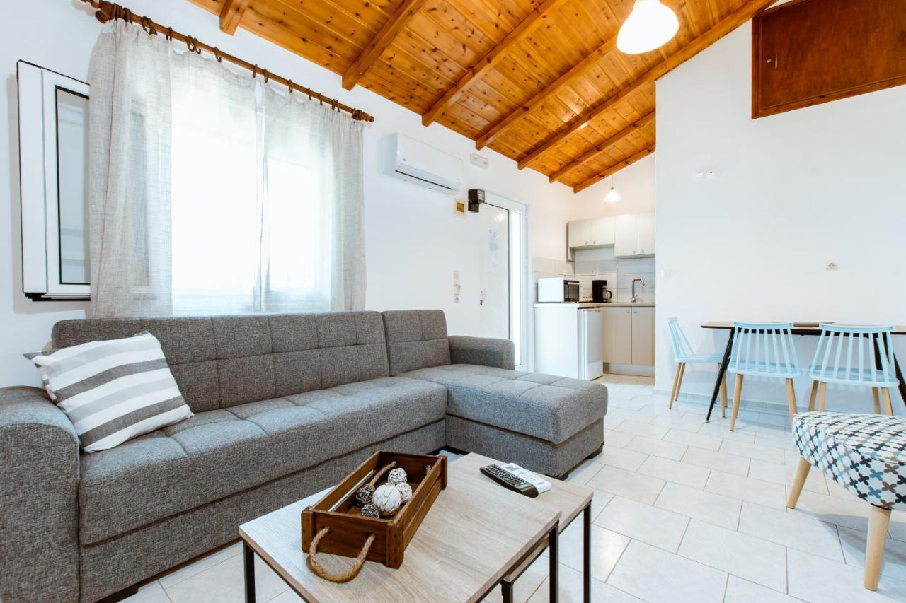 Koulouris Apartments & Studios Kalyves Extérieur photo
