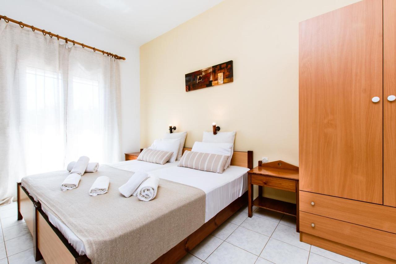 Koulouris Apartments & Studios Kalyves Extérieur photo