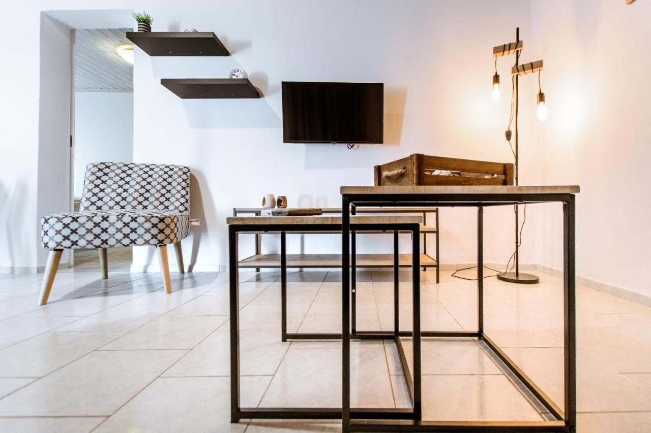 Koulouris Apartments & Studios Kalyves Extérieur photo